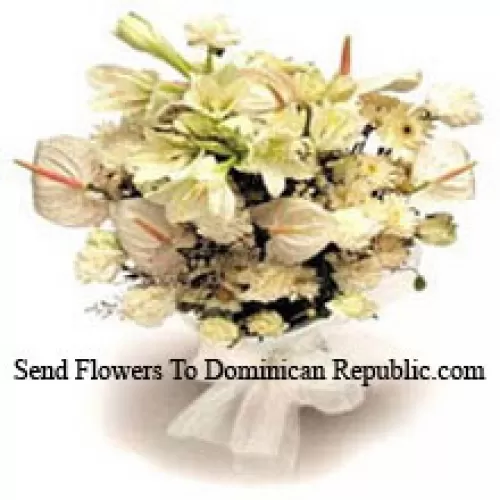 Bouquet de lys blancs, anthuriums blancs, œillets blancs et roses blanches avec des garnitures saisonnières